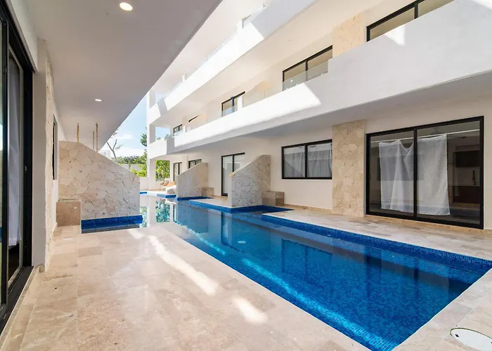 Aldea Zama Luxury 2-br With Pool & Gym Apartment