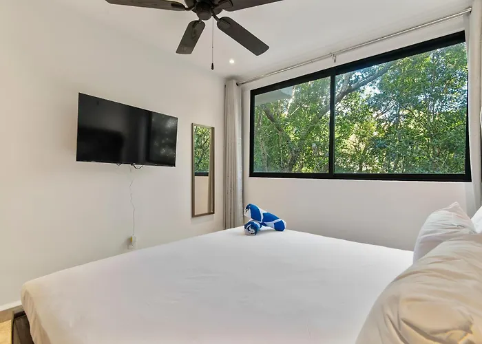 Aldea Zama Luxury 2-br With Pool & Gym